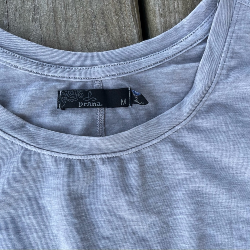 ** Prana light grey tank top medium twist back - Picture 7 of 9